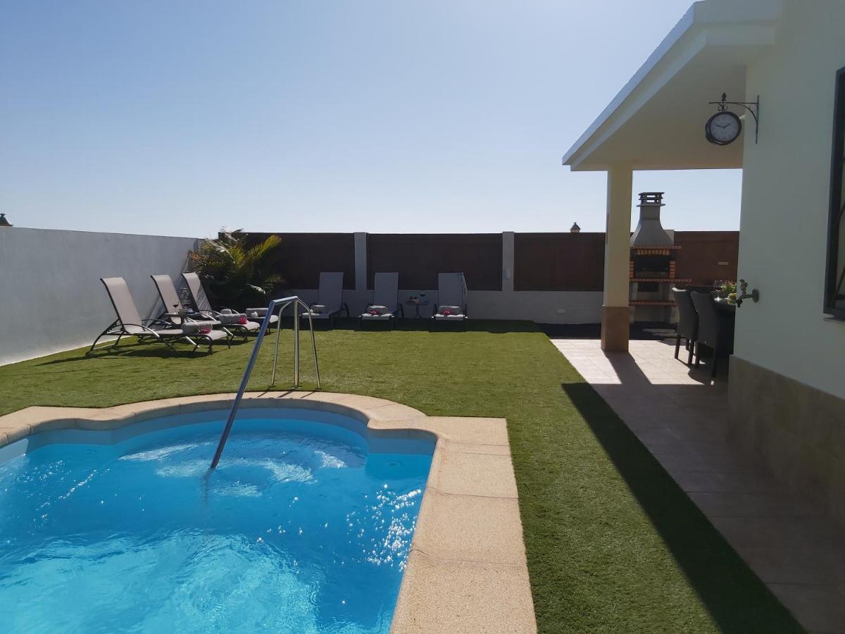 Villa Thais, Private Heated Pool, Ideal For Your Holidays In 科斯塔卡莱塔 外观 照片