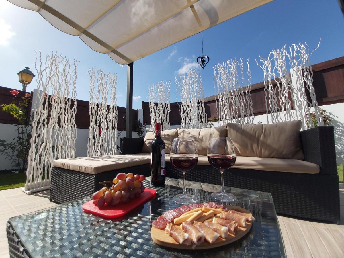 Villa Thais, Private Heated Pool, Ideal For Your Holidays In 科斯塔卡莱塔 外观 照片