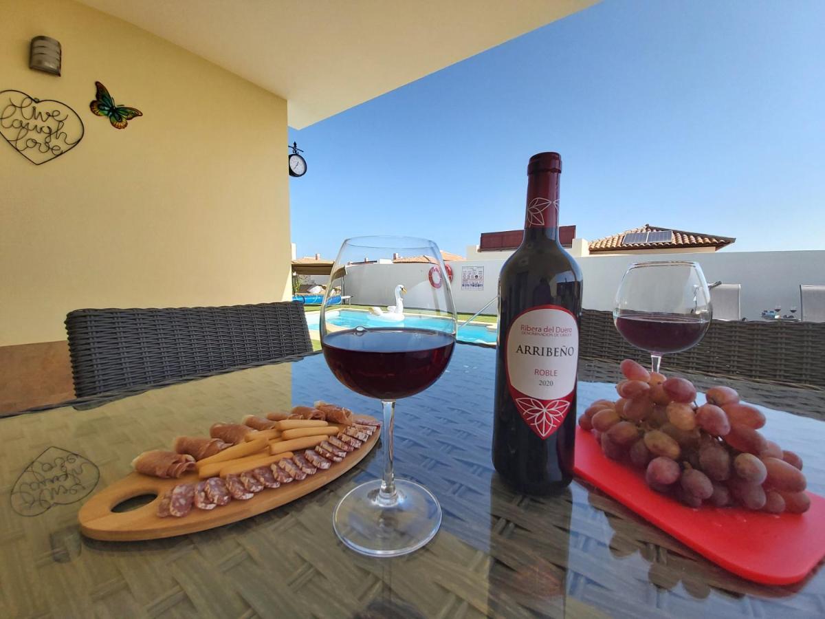 Villa Thais, Private Heated Pool, Ideal For Your Holidays In 科斯塔卡莱塔 外观 照片